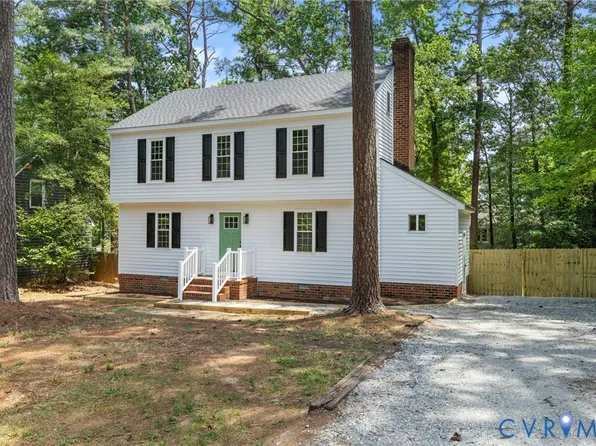 1719 Woodyshade Cir, North Chesterfield, VA 23235
