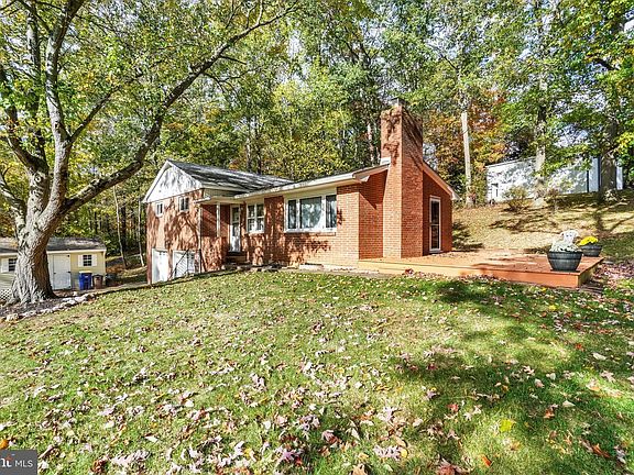 4th image of this home