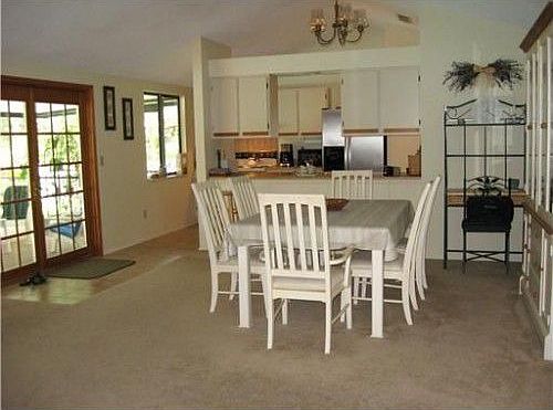 4th image of 533 Lakeview Dr