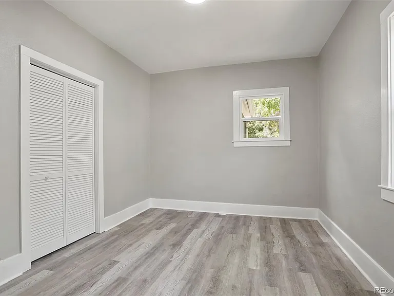 2059 S Humboldt St — Photo 9