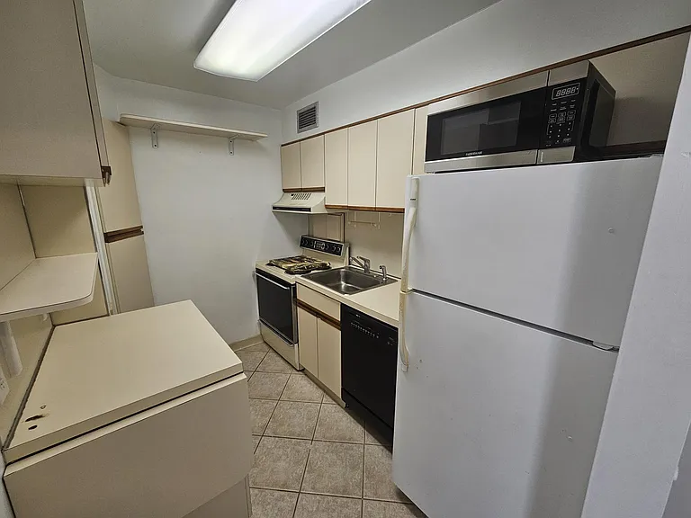 101 S Raleigh Ave #324 — Photo 12