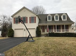 8127 Crest Rd, Laurel, MD 20723