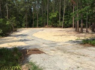 1313 Highway 64/264, Manteo, NC 27954