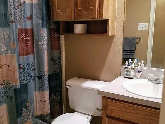 5th image of 1801 Windward Dr