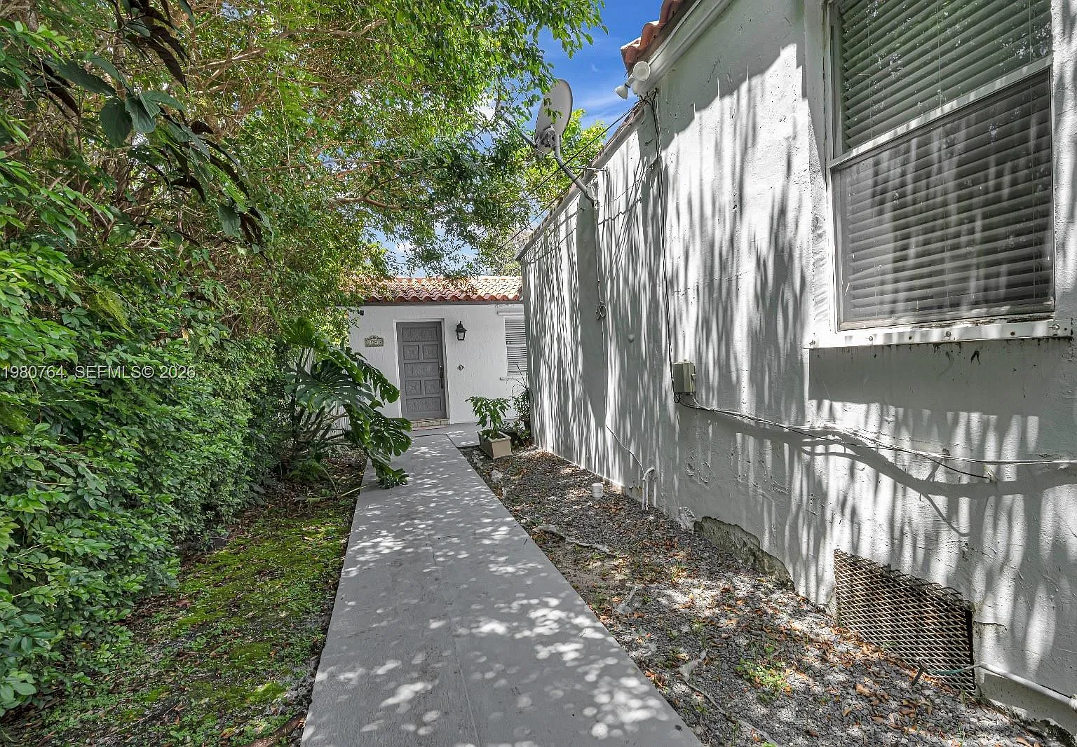 1st Westmoreland Addn — Photo 3