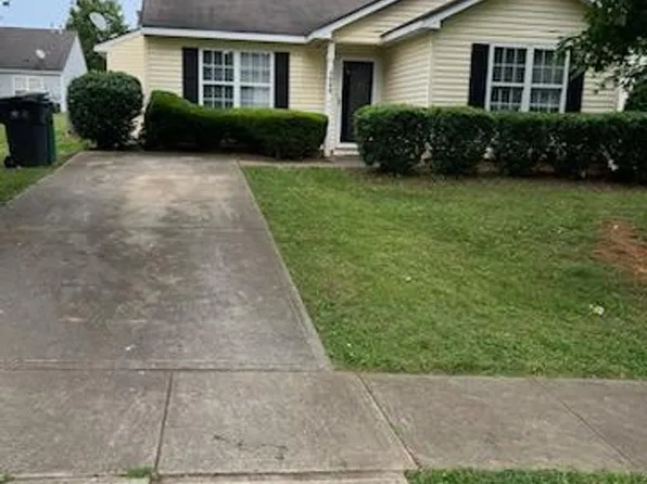 3000 Fairglen Rd, Charlotte, NC 28269