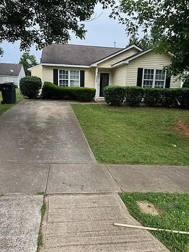 3000 Fairglen Rd Photo 1
