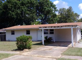 4415 Heath Dr, Baker, LA 70714