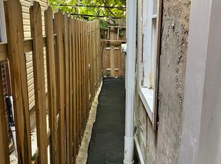 2105 E Monmouth St, Philadelphia, PA 19134