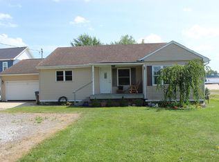 2165 E Market St, Nappanee, IN 46550