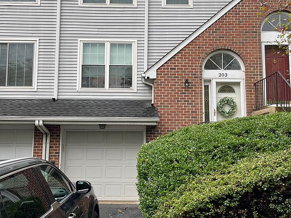 2nd image of 203 Roseman Ct