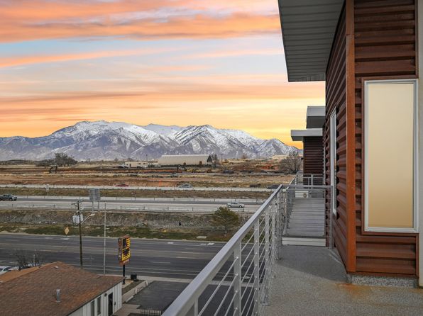 2101 N Main St W #302, Sunset, UT 84015