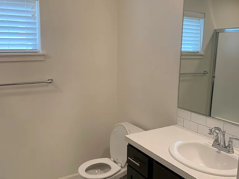 11413 NE 127th Ct — Photo 14