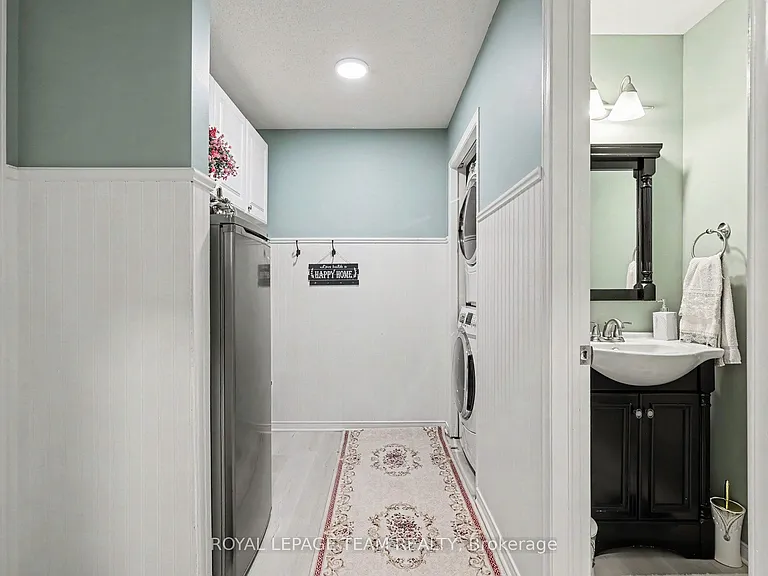 19 Keighley Cir — Photo 9