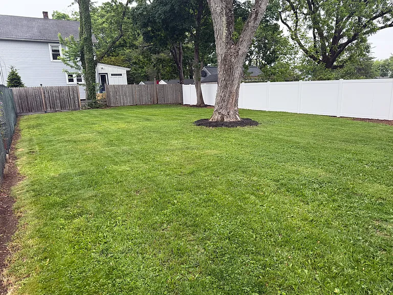 146 North Ave — Photo 14