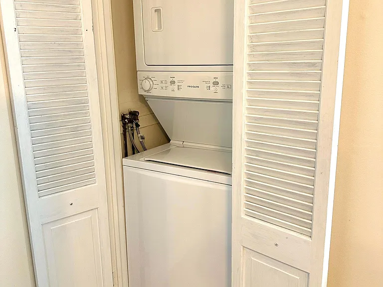 85 Sheridan Ave #1 — Photo 12