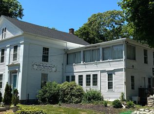 129 W Main St, Clinton, CT 06413