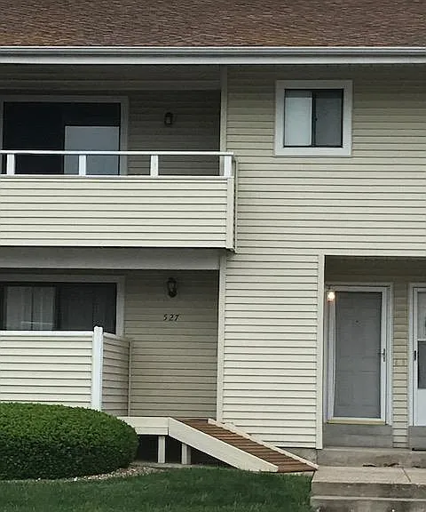 529 Summer Winds Ln #1 — Photo 1