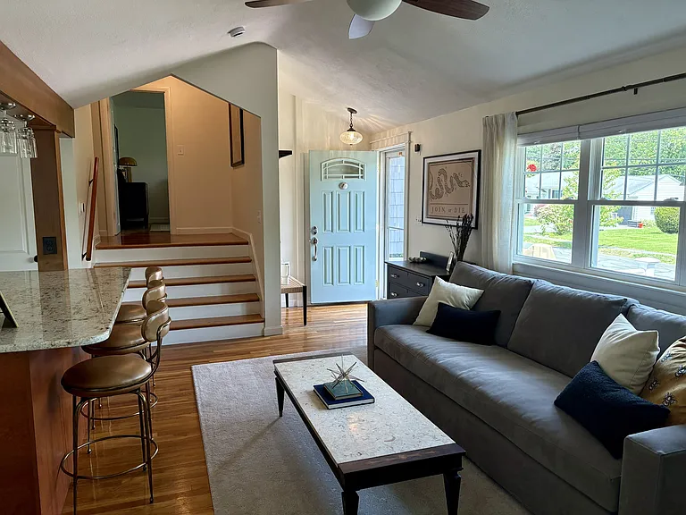 19 Pine Rd — Photo 3