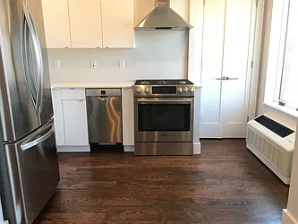 Rented by NY Space Finders Inc.