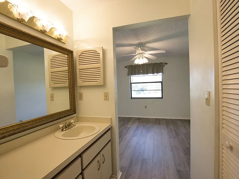 927 Capri Isles Blvd #8 — Photo 16