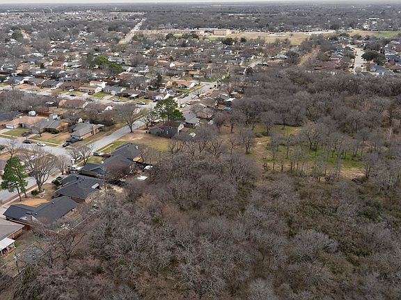 2nd image of 3800 Pioneer Rd