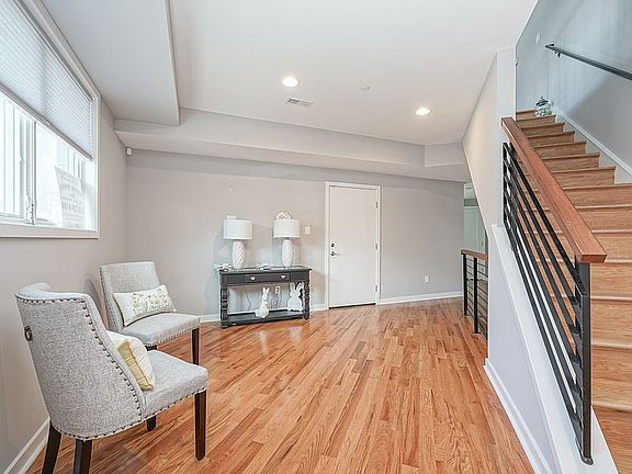 5th image of 1007 Germantown Ave