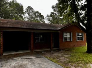 802 Bacon Rd, Hinesville, GA 31313