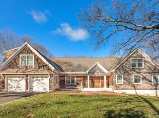 54 Brandywine Dr, Sag Harbor, NY 11963
