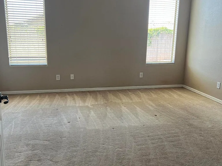 30172 N 71st Ave — Photo 5