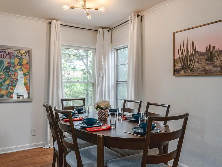 6004 Woodview Ave — Photo 18