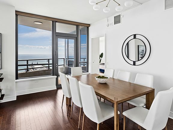 4th image of 600 N Lake Shore Dr APT 4211