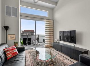 11 E Mahogany Cir SE #607, Calgary, AB T3M2Z3