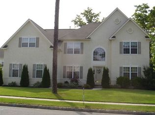 103 Camellia Ln, Egg Harbor Township, NJ 08234