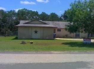 1446 Kings Ranch Rd, Bandera, TX 78003