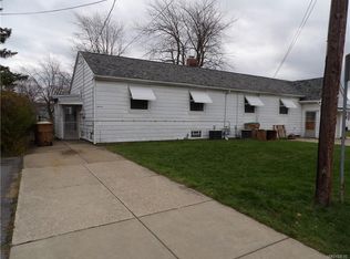 11 Idlebrook Dr, Buffalo, NY 14225