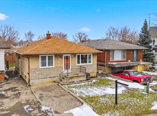 12 Vera St, Saint Catharines, ON L2S1C4