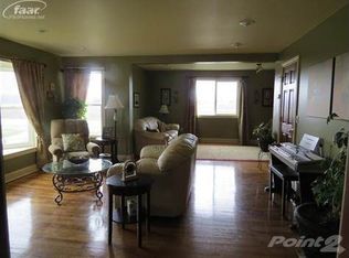 10105 E Corunna Rd, Lennon, MI 48449