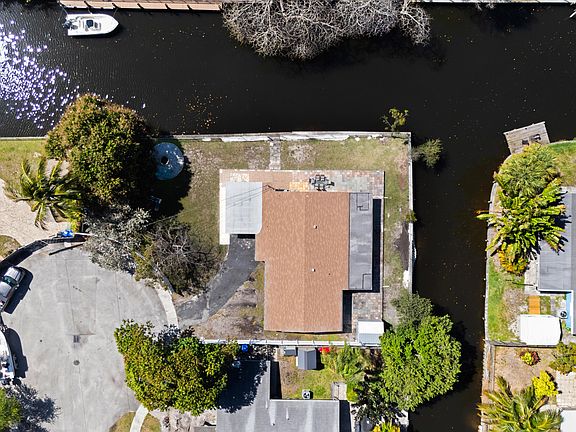 2nd image of 2731 SW 19th Street