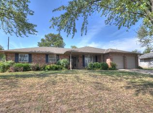 1117 Meadow Dr, Bartlesville, OK 74006