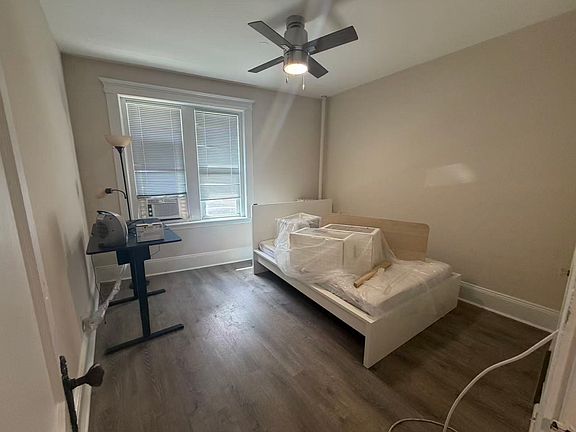 5th image of 158 Kelton St APT 2