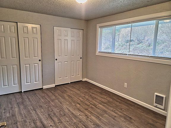 5th image of 4827 Rumac St SE #B