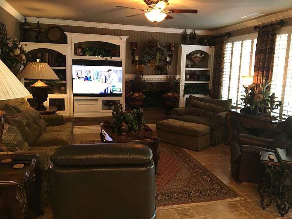 1st image of 40228 Odessa Dr