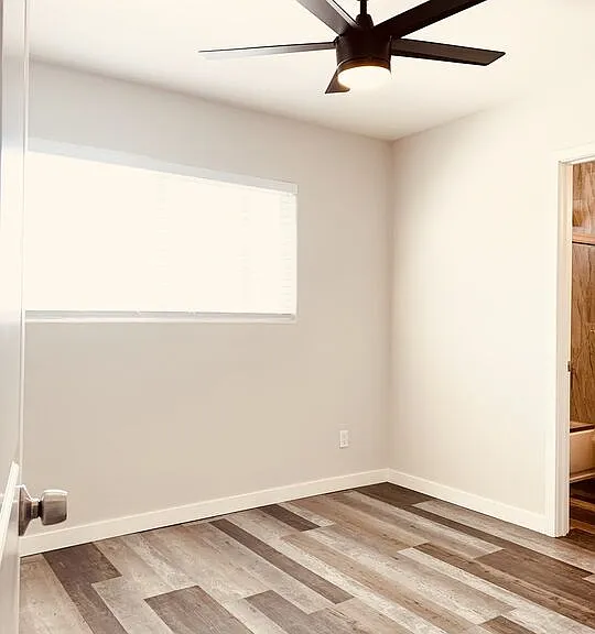 1163 N Raymond Ave #6 — Photo 19