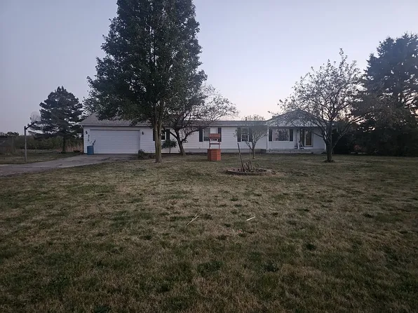 27770 School Section Rd, Richmond, MI 48062