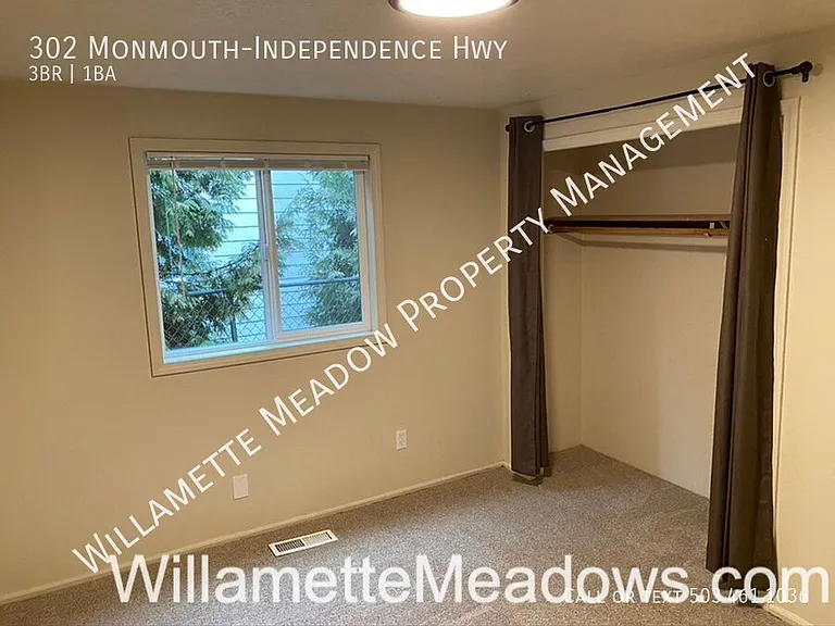 302 Monmouth Independence Hwy — Photo 18