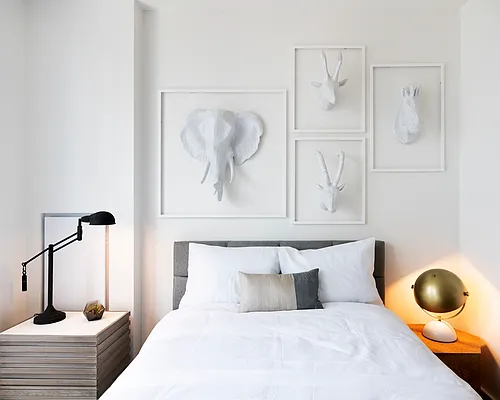 Rented by Greystar | media 4