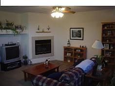 Huge Family Room w/Gas Fireplace