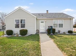 706 Lynn St, Essexville, MI