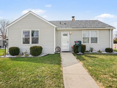 706 Lynn St, Essexville, MI, 48732